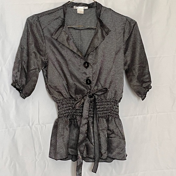 Charlotte Russe Black and White Polka Dot EUC business casual blouse buttons - Picture 4 of 5